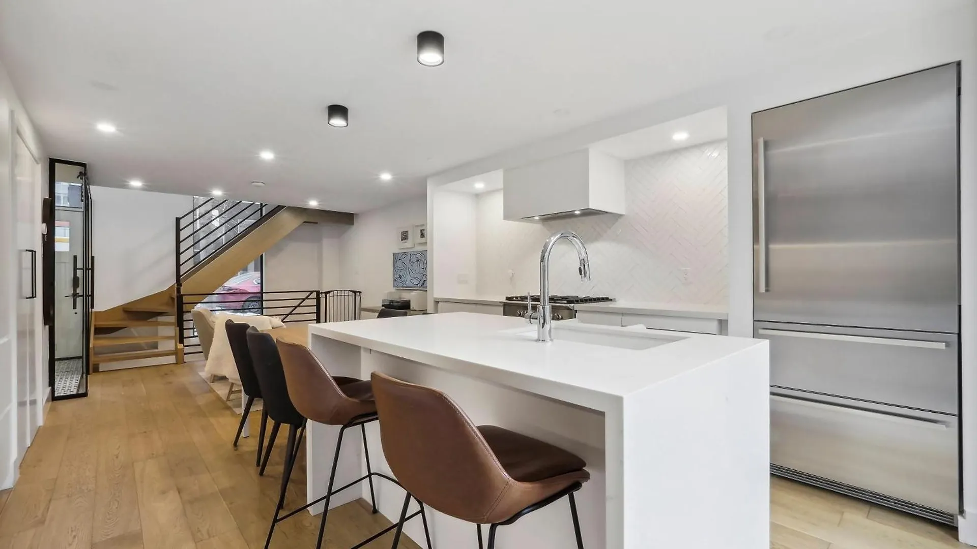 Modern Heritage Townhouse In Distillery District Toronto 0*,  Canada